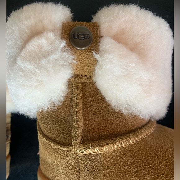 UGG Baby Girl RAMONA Boot CHESTNUT Suede INFANT Size 2/3 Small 6-12 Months - Picture 7 of 12